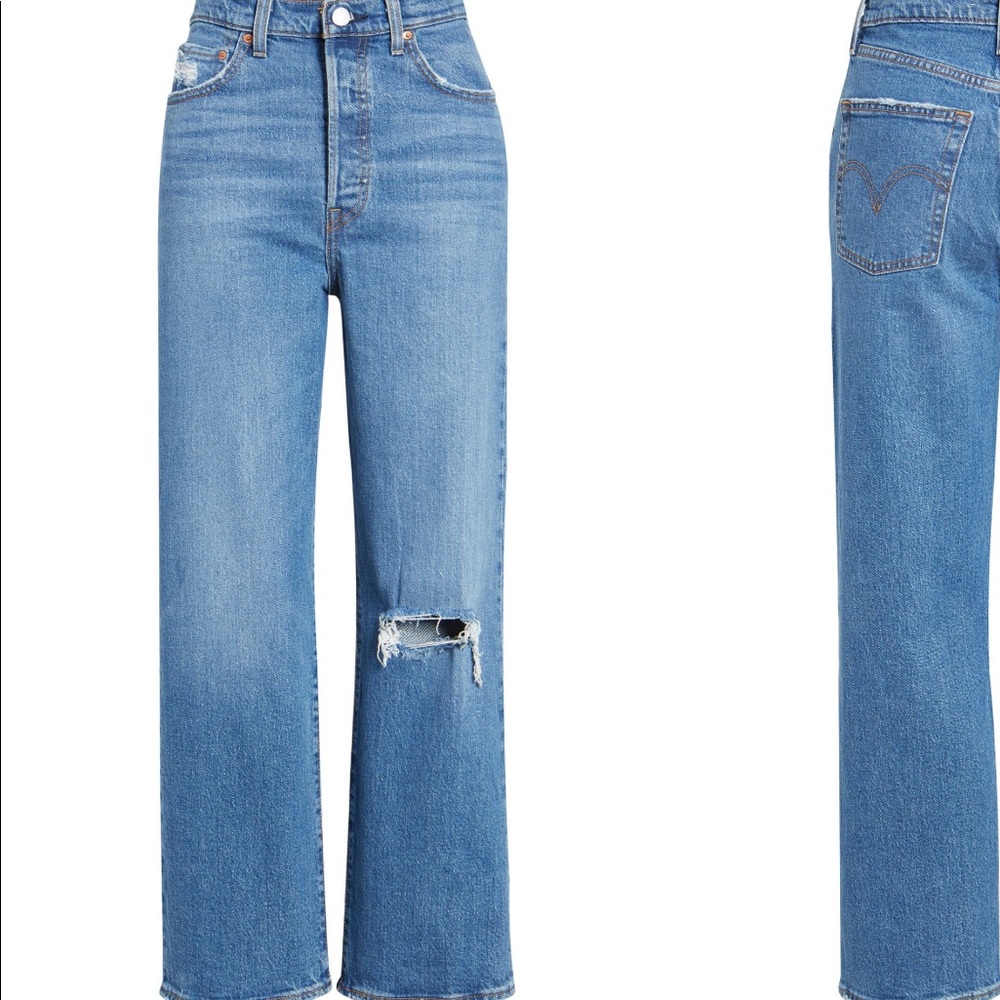 Levi’s Ribcage Ripped High Waist Ankle Straight Leg Jean in “Jive Beats”
